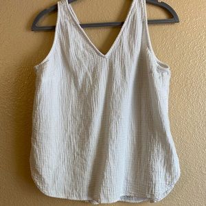 Old navy tank top